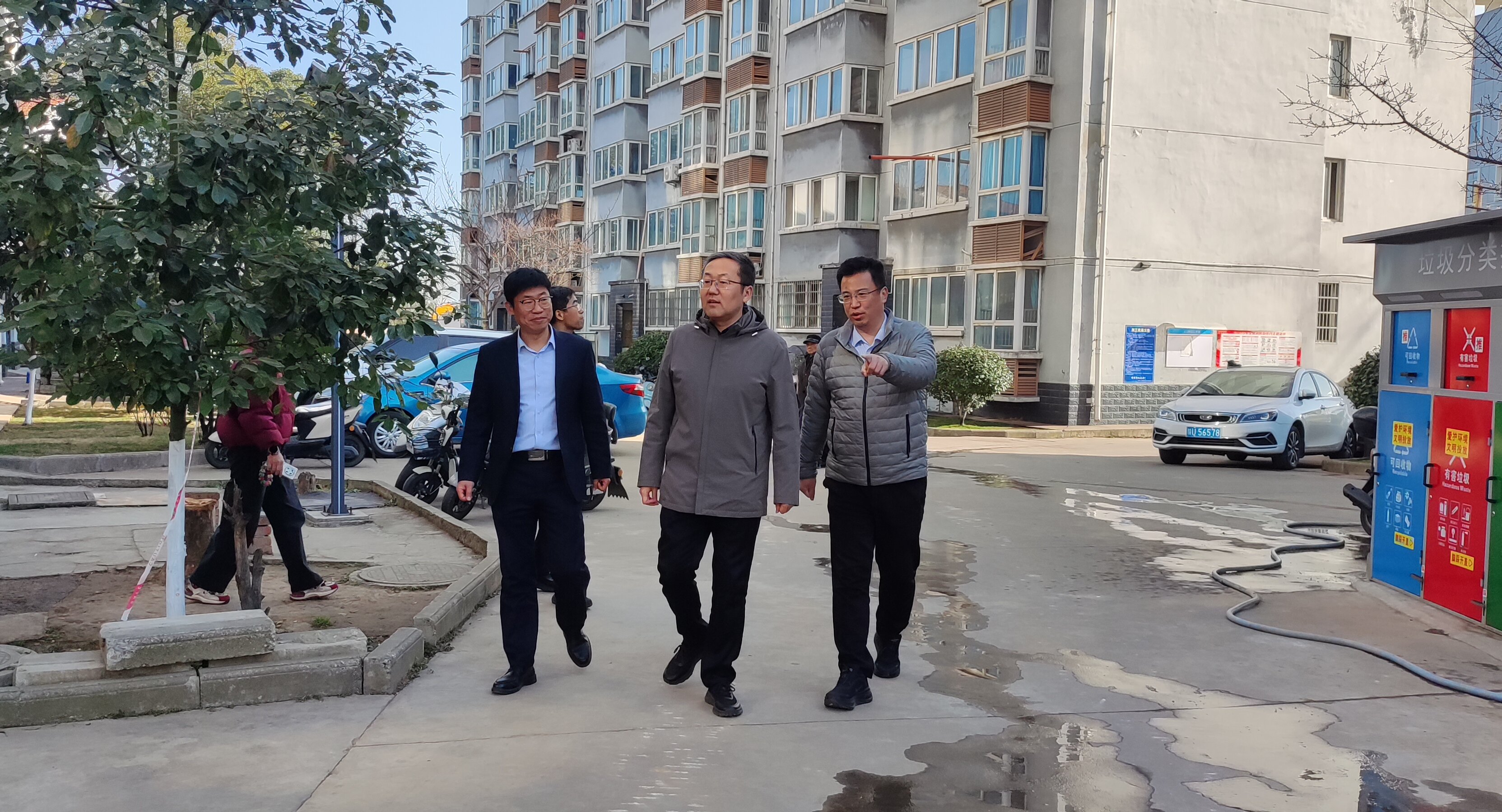 汉锌1.jpg
