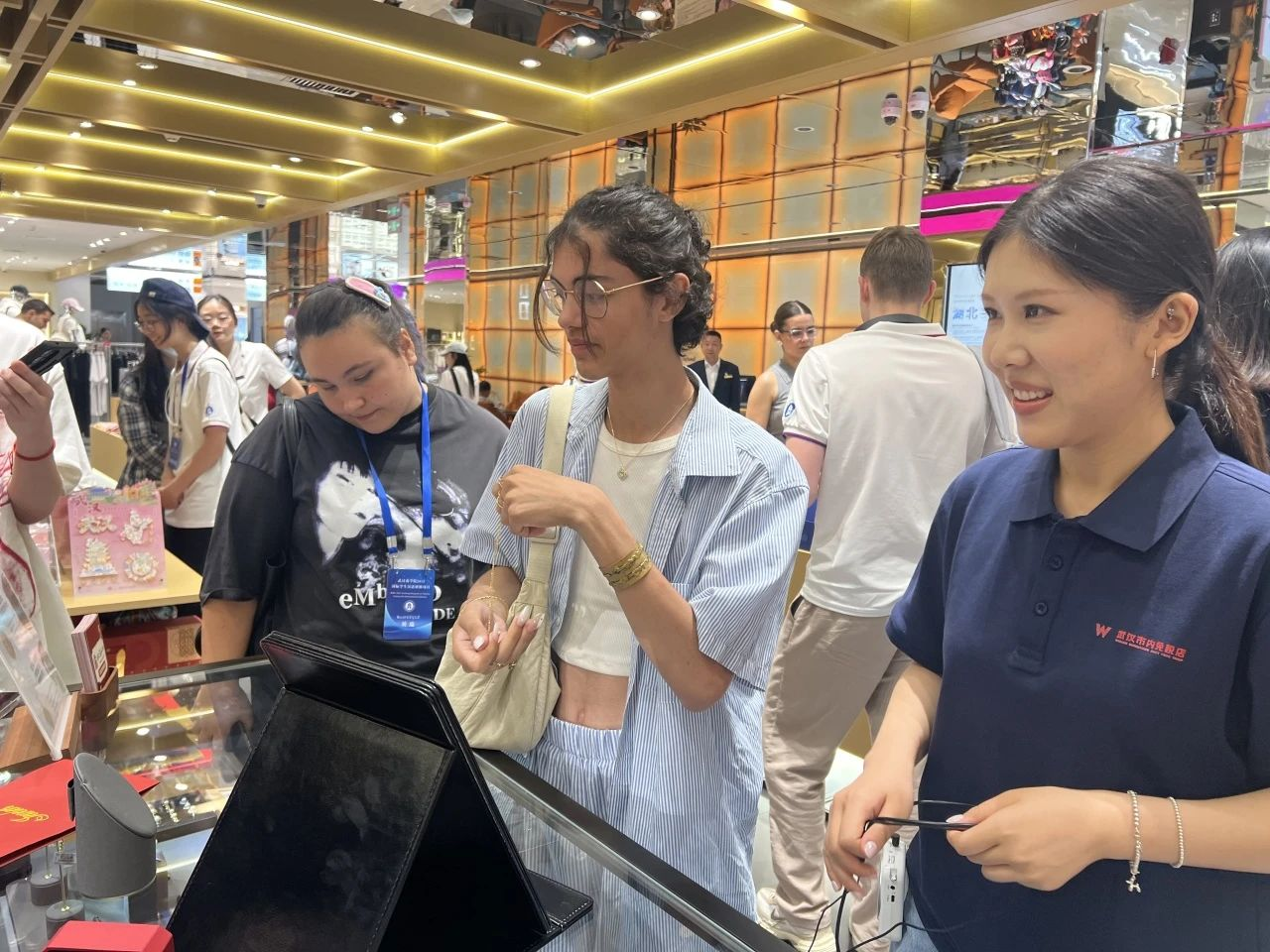 亿万28 - 相信品牌的实力
